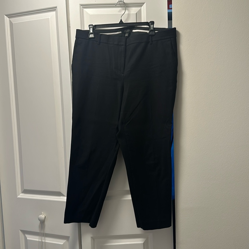 Ann Taylor Cropped trousers